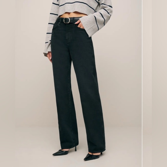 Reformation // Val 90s Mid Rise Straight 28